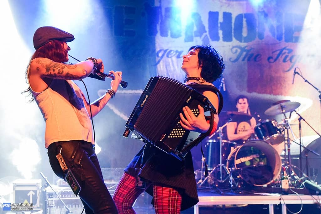 The Mahones